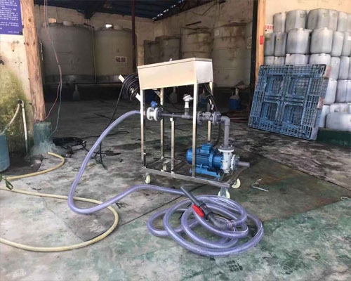 有（yǒu）機矽定量分裝25公斤桶設備