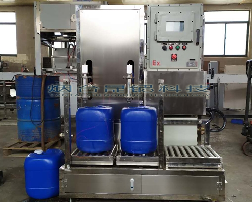 植（zhí）物油自動灌（guàn）裝機